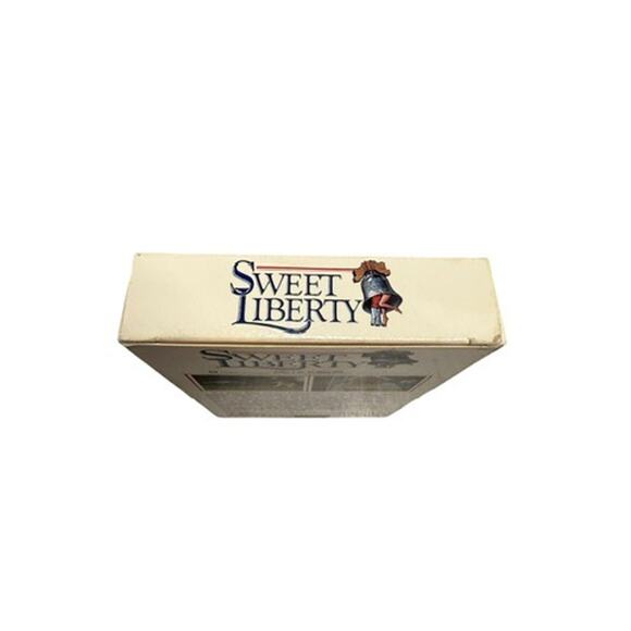 Sweet Liberty (VHS, 1986) American Comedy Alan Alda, Michael Caine - Picture 4 of 9